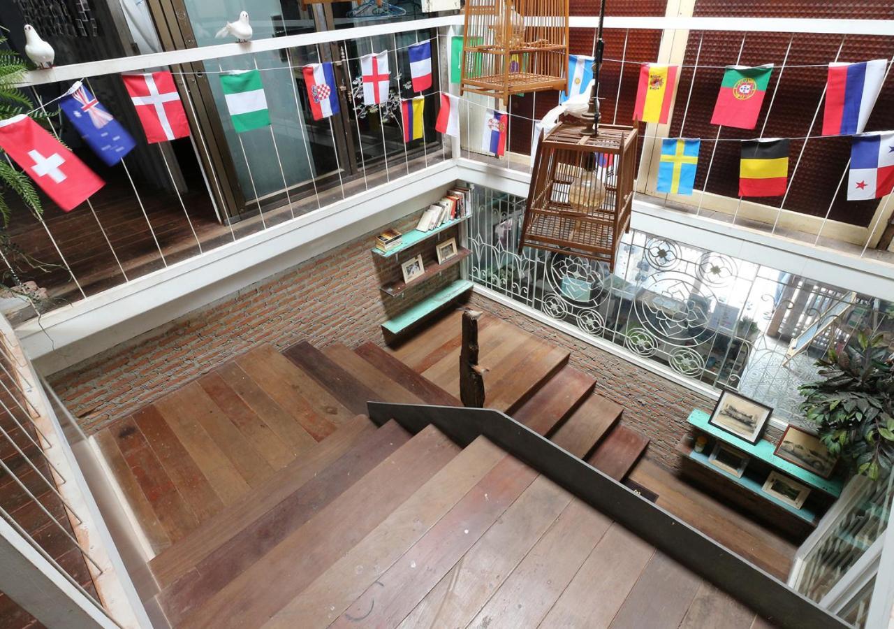 Nivas Siam Hostel Bangkok Luaran gambar