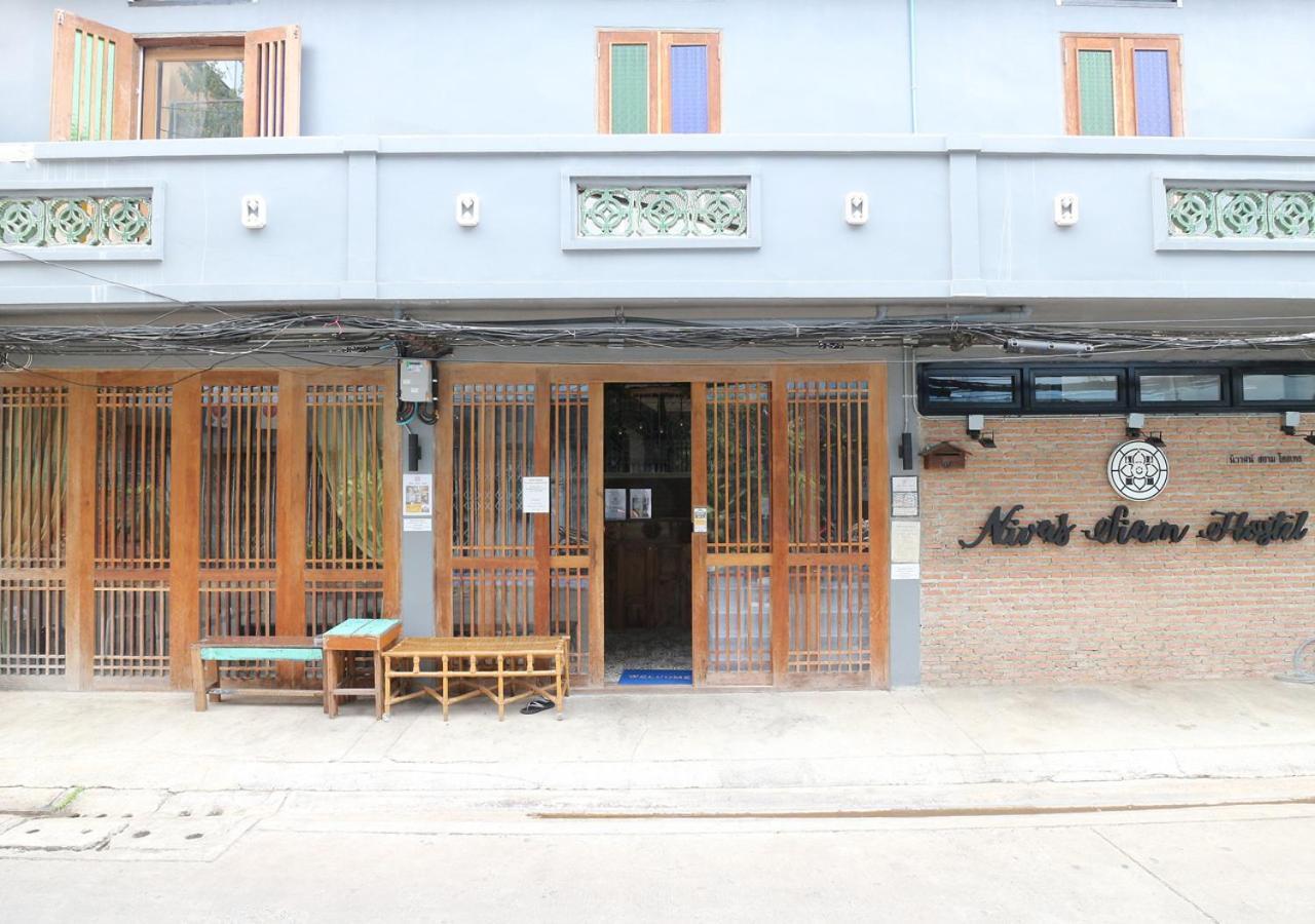 Nivas Siam Hostel Bangkok Luaran gambar
