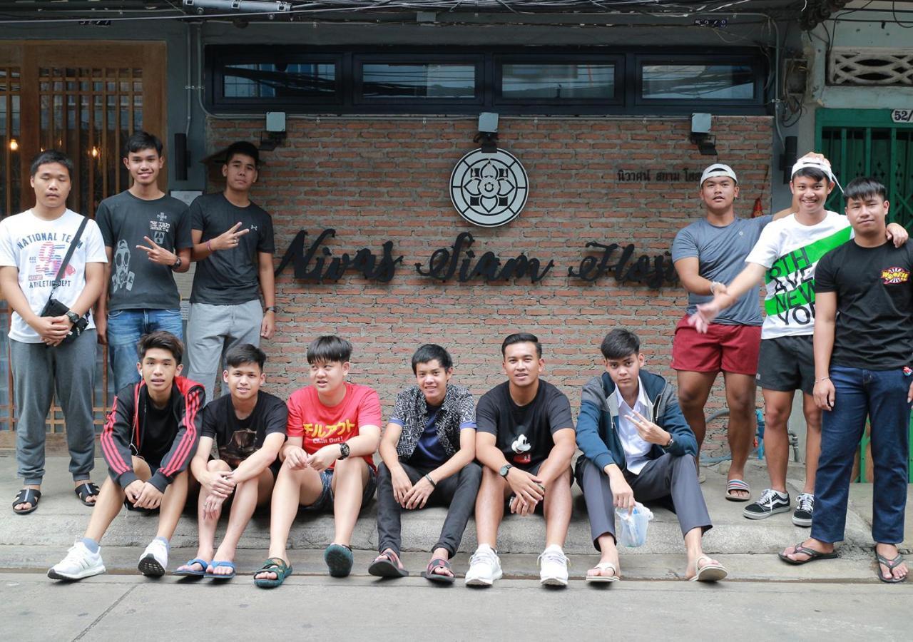 Nivas Siam Hostel Bangkok Luaran gambar